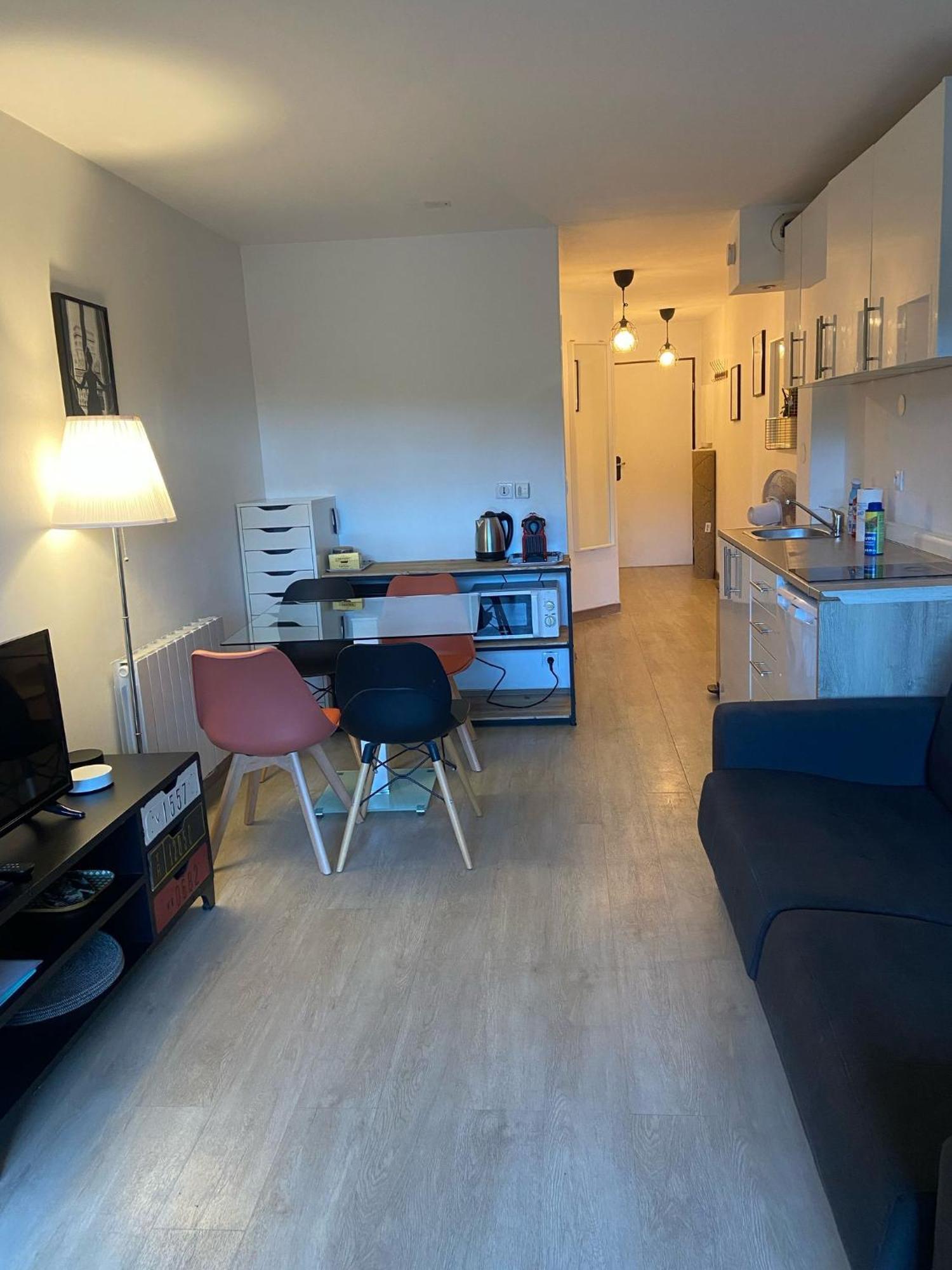 Cyrnos Apartment Кан Екстериор снимка